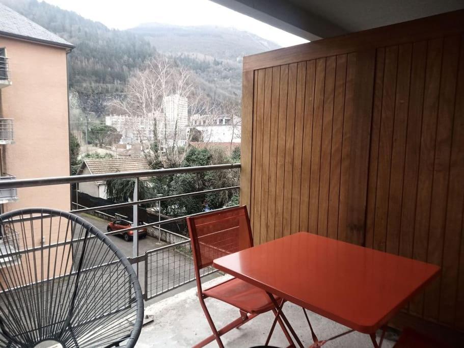 Apartment Joli T2 Tres Bien Situe, Parking Couvert *