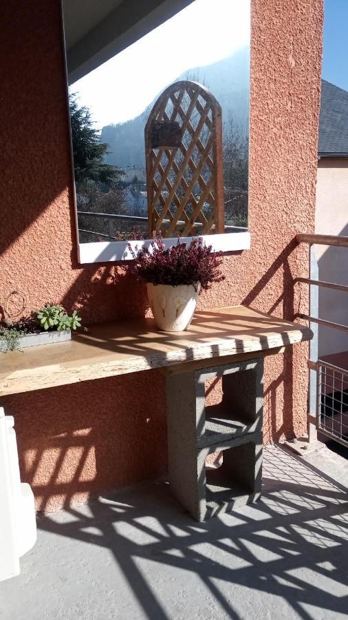 Joli T2 Tres Bien Situe, Parking Couvert Lourdes
